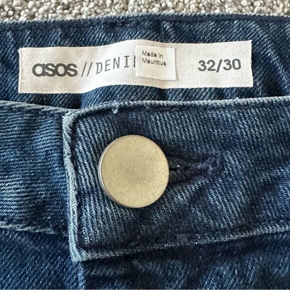 ASOS Denim Remo Jeans Distressed and Raw Hem NEW - Picture 9 of 10